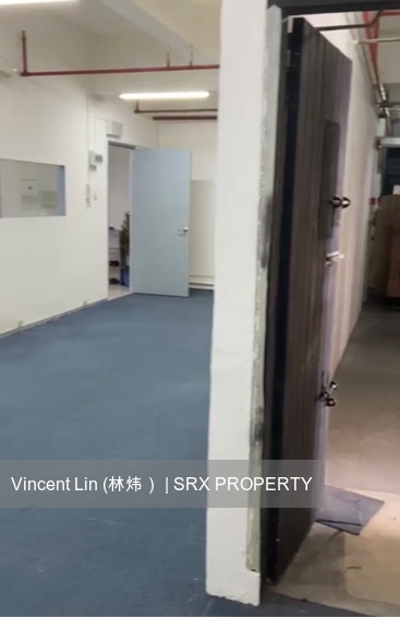 Tong Lee Building (D13), Factory #537837161